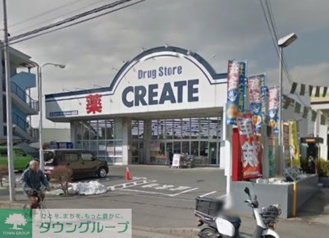 コンビニ　コンビニ（コンビニ）まで438m