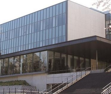 大学・短大　鶴見大学・鶴見大学短期大学部（大学・短大）まで631m