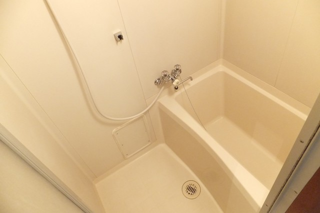 バス・シャワールーム　前回募集時の写真です。