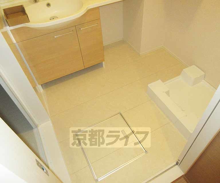 洗面設備　脱衣所ひろびろ