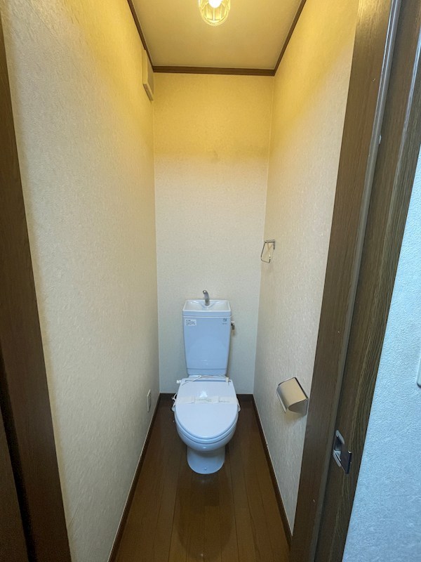 トイレ　他室参照