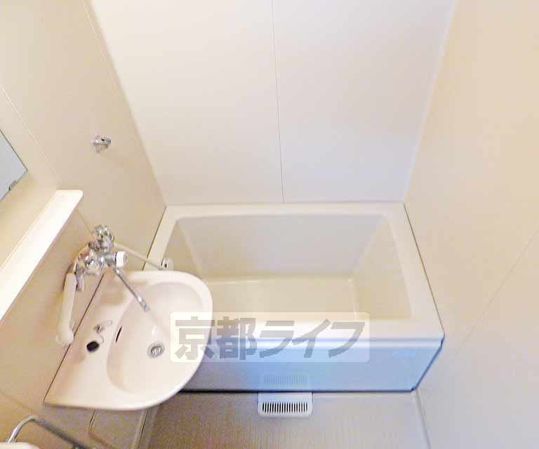 バス・シャワールーム　お風呂です。