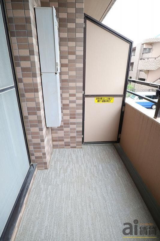 バルコニー　※別号室写真です