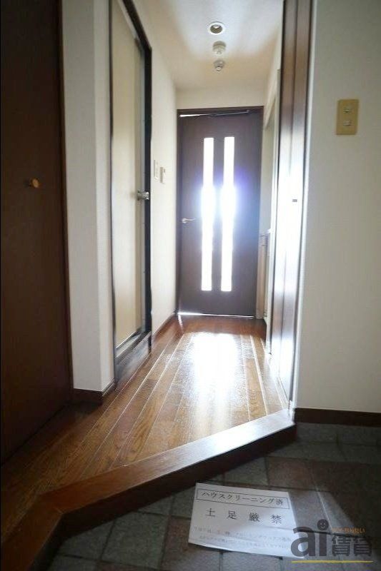 玄関　※別号室写真です