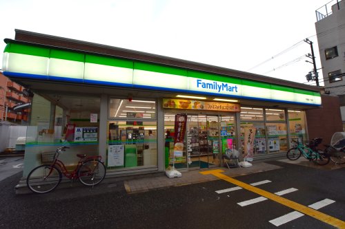コンビニ　ファミリーマート平野南一丁目店（コンビニ）まで318m