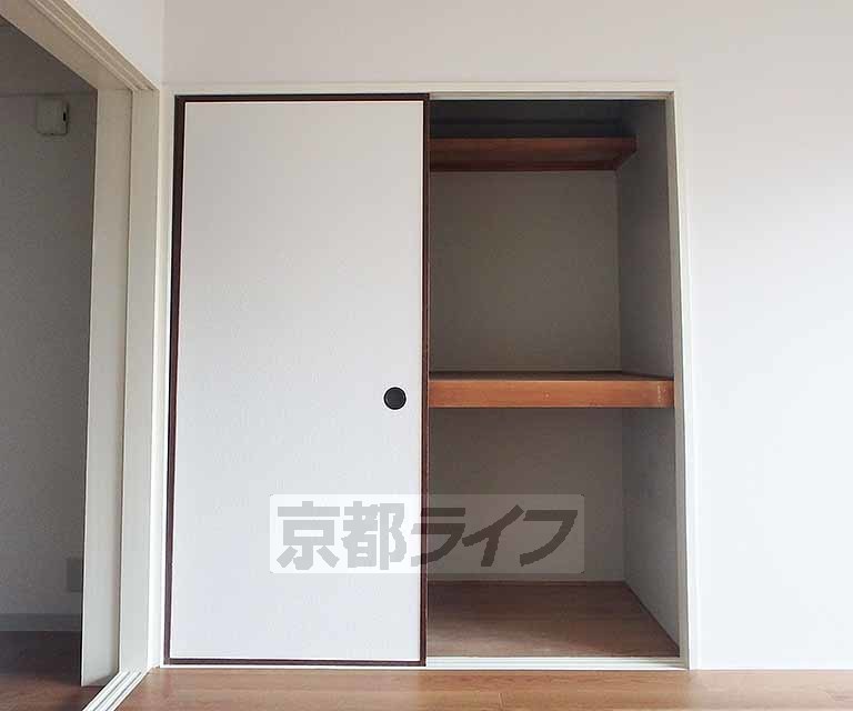 収納　奥行のある収納です。