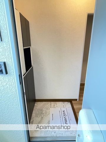 東海道新幹線 掛川駅 徒歩18分 2階建 築34年の玄関写真