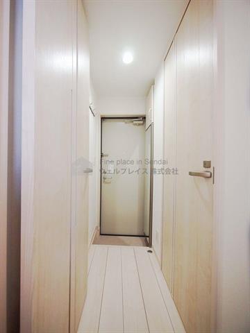 玄関　玄関周りの様子です。