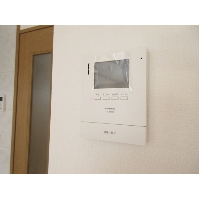セキュリティ　モニター付インターホン設置あり