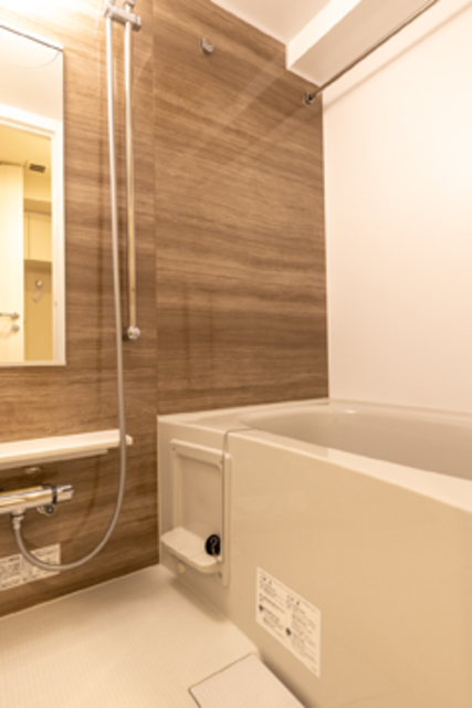 バス・シャワールーム　バス