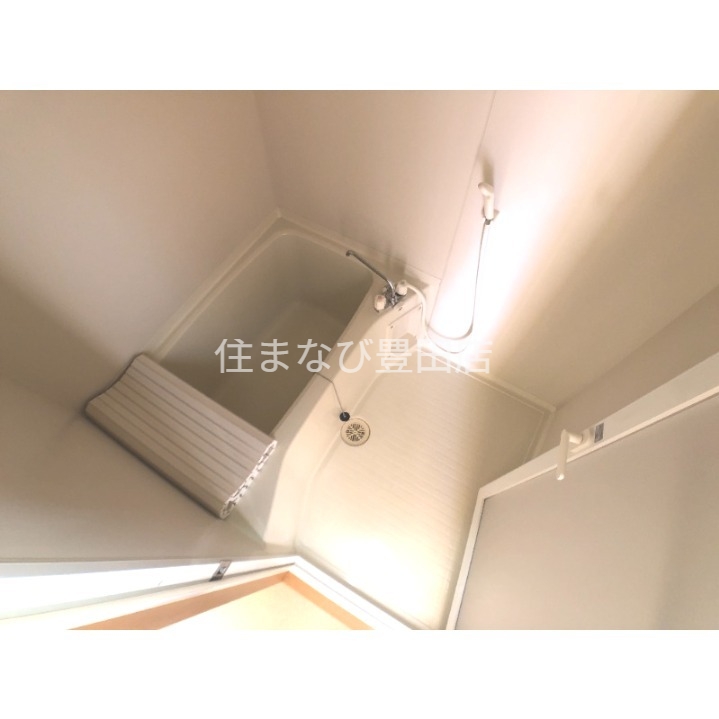 バス・シャワールーム　同型写真