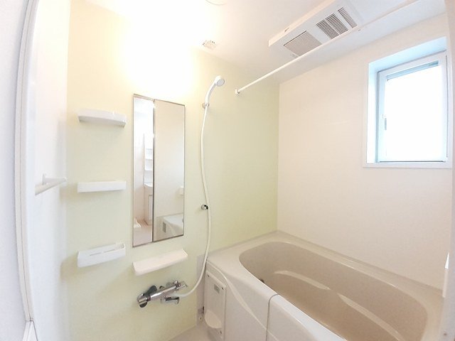 バス・シャワールーム　日々の暮らしに欠かせないお風呂です