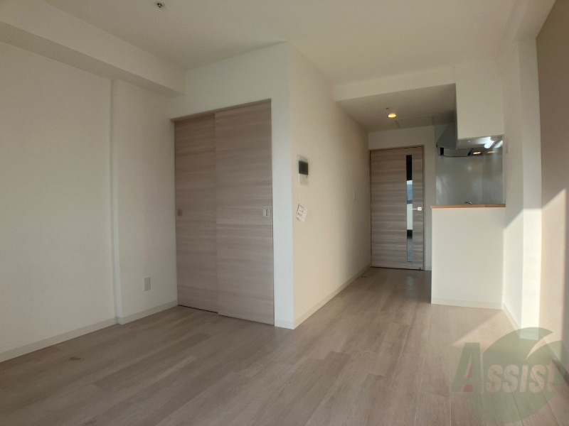 居室・リビング　広くてキレイなお部屋が広がっていて、充実した生活が送れそう。