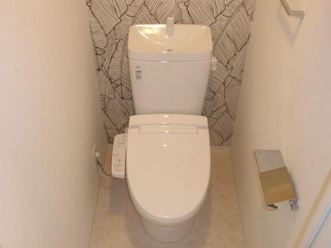 トイレ　シャワー付トイレ