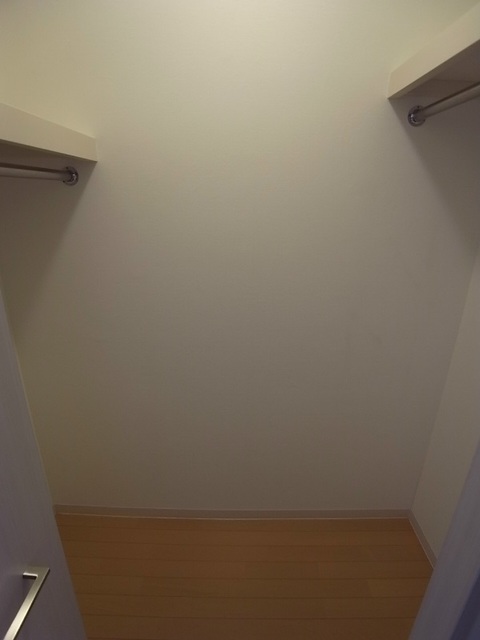 収納　ウォークインクローゼット