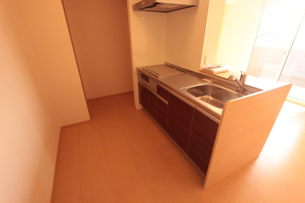 キッチン　IH3口システムキッチン