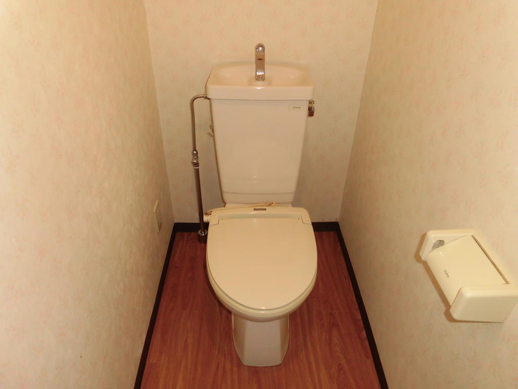 トイレ　モデル部屋