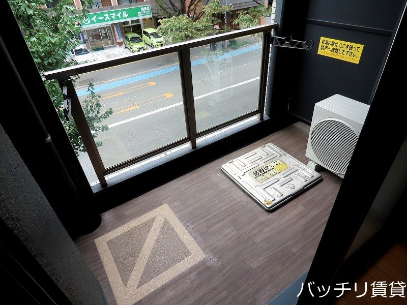 バルコニー　※写真は同型タイプの為現状を優先いたします