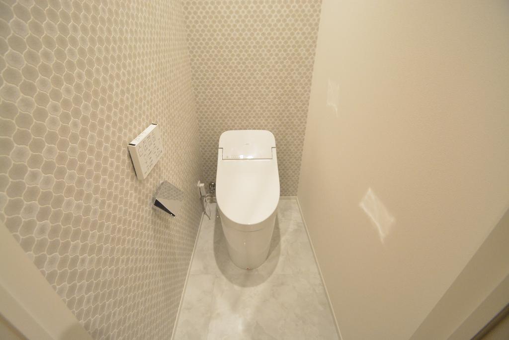 トイレ　シャワー付トイレ