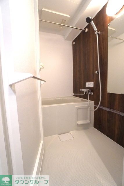 バス・シャワールーム　※写真は同タイプ住戸です。