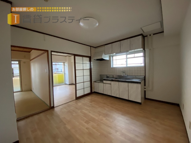 居室・リビング　綺麗にリフォームされています