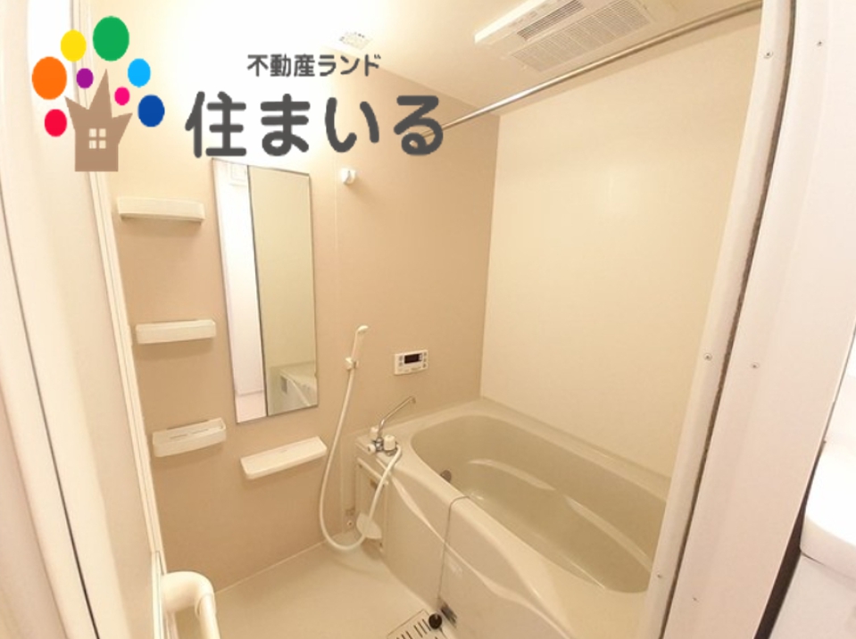 バス・シャワールーム　※同型タイプとなります。