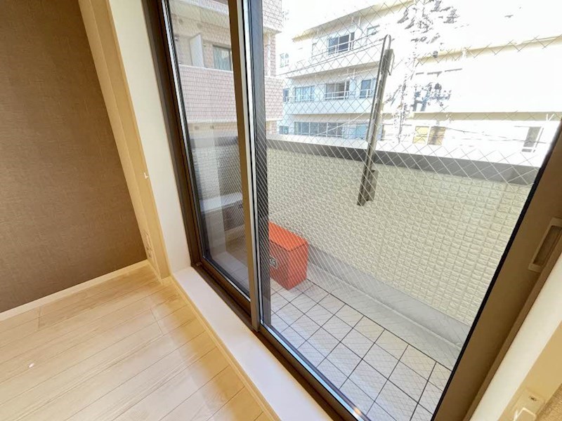 バルコニー　晴れた日には洗濯物を外に干せます☆