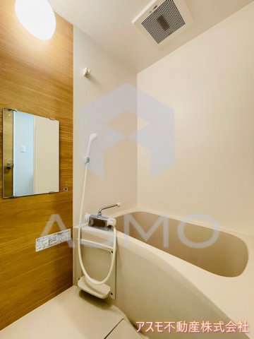 バス・シャワールーム　同マンション別部屋　参考写真