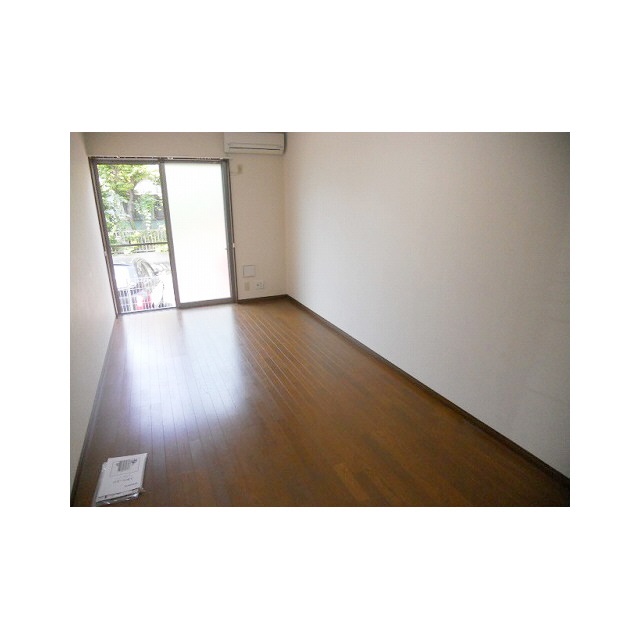 居室・リビング　広々としたリビング♪