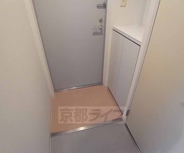 玄関　玄関周りが広くとられています。