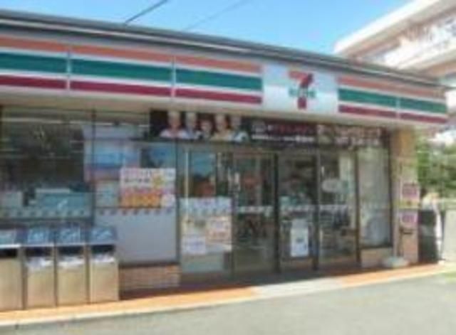 コンビニ　セブンイレブン葛飾南水元4丁目店（コンビニ）まで559m