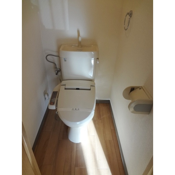 トイレ　シャワートイレ