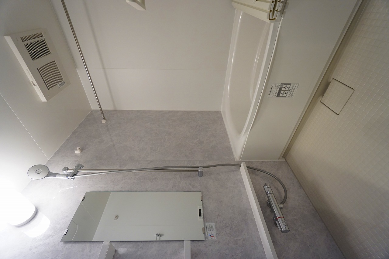 バス・シャワールーム