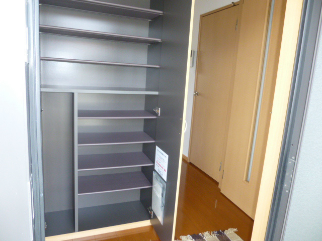 玄関　※現況優先