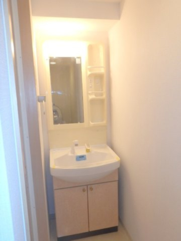 洗面設備　別部屋参考写真