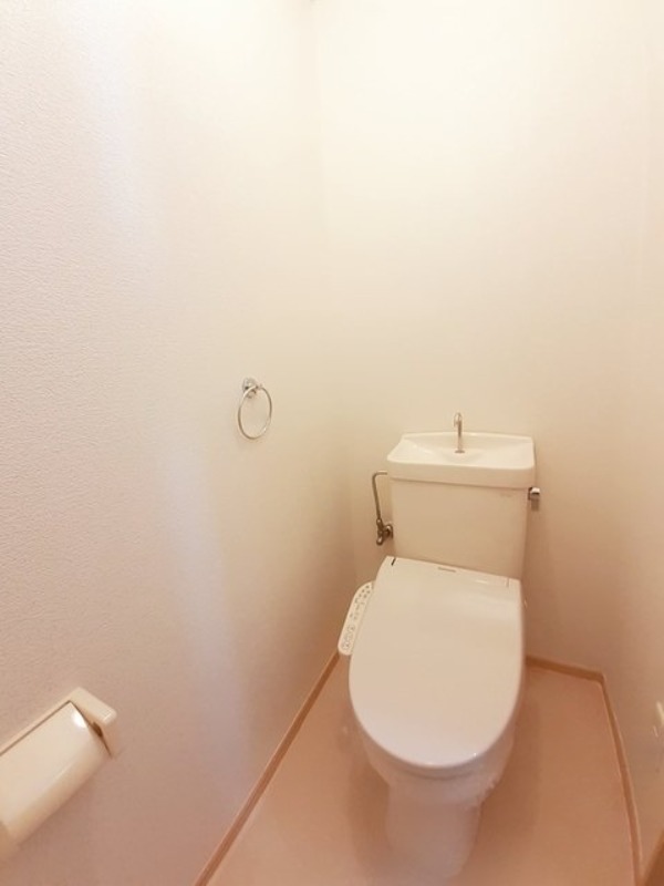 トイレ　図面と現状に相違がある場合には現状を優先