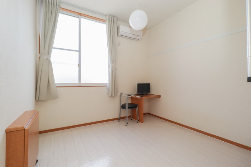 居室・リビング　図面と現状に相違がある場合には現状を優先