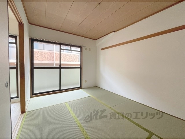 居室・リビング　和室