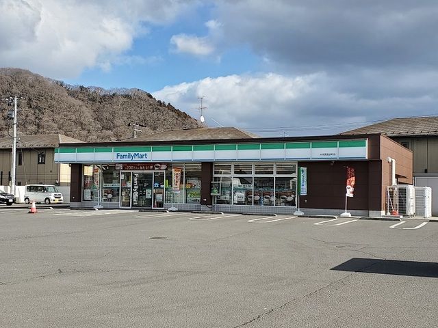 コンビニ　ファミリーマート 大河原高砂町（コンビニ）まで350m