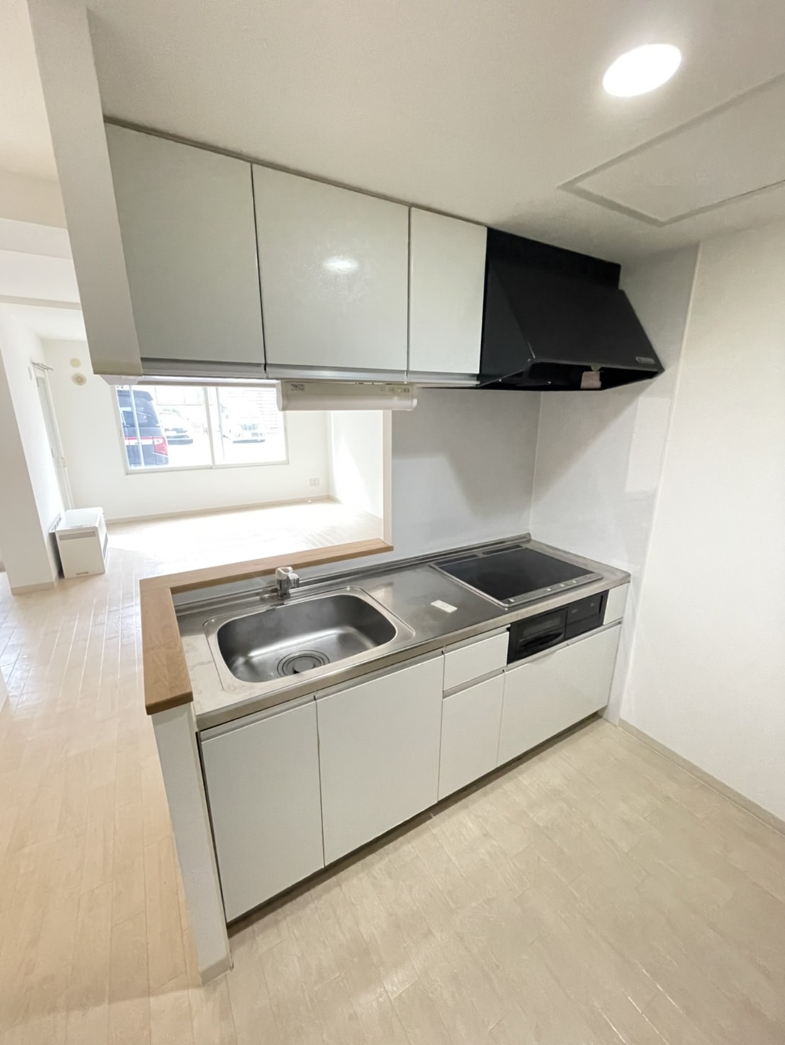 キッチン　※反転タイプ