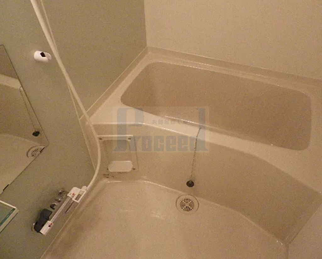 バス・シャワールーム　※別部屋参考写真