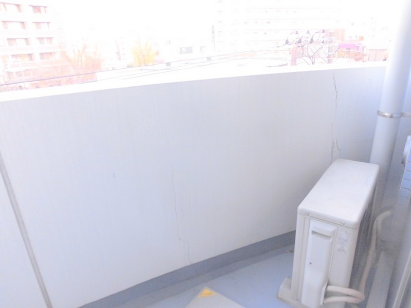 バルコニー　※同仕様写真