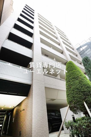 建物外観　シンプルで洗練されたデザインが毎日の暮らしに心地よさをプラス