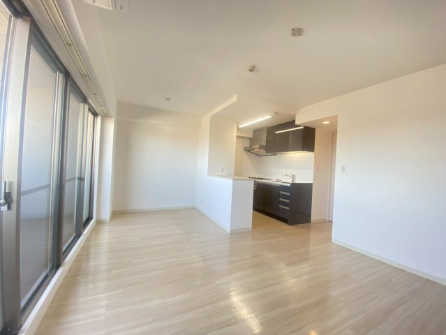 居室・リビング　ラドーニ清水