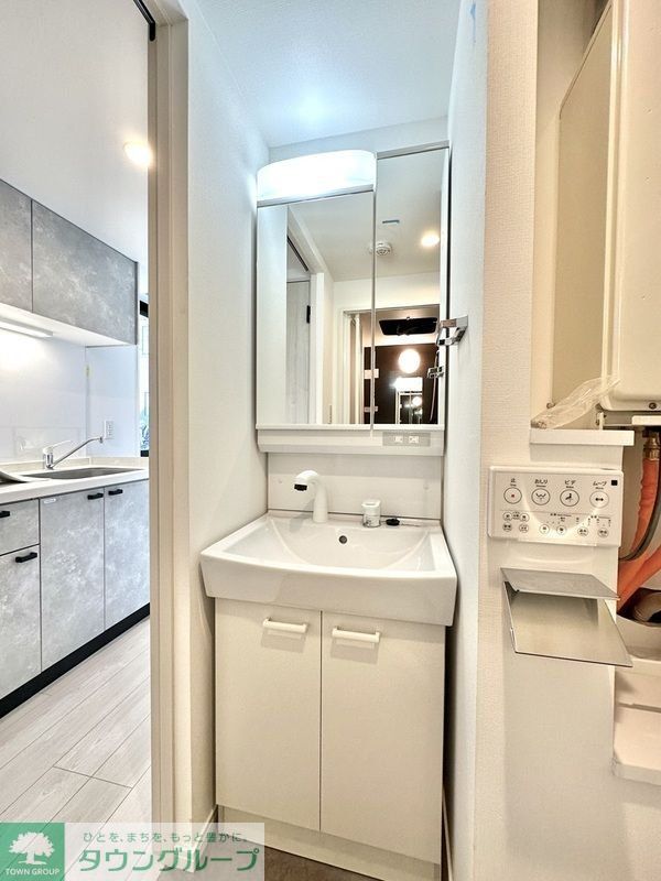 洗面設備　お部屋探しは株式会社　タウンハウジング　までお気軽にお問合…