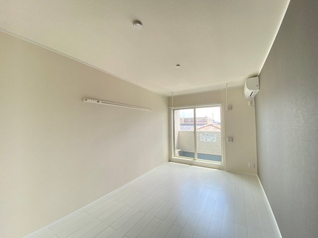 居室・リビング　※同施工会社の参考写真となります。