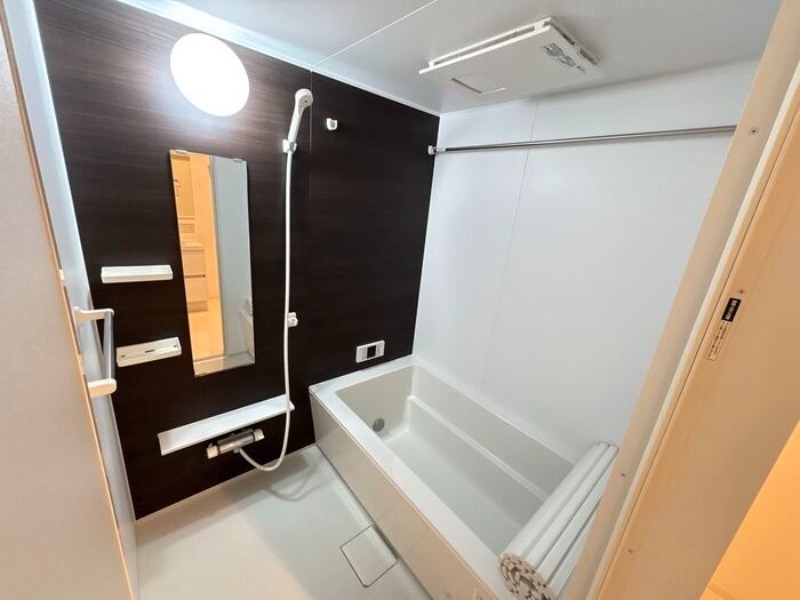 バス・シャワールーム　図面と現状に相違がある場合には現状を優先