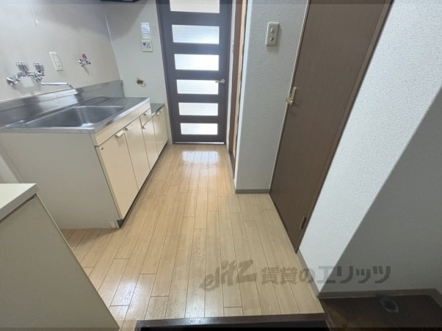 その他部屋・スペース　廊下