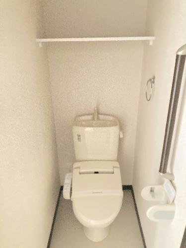 トイレ　ウォシュレットあり