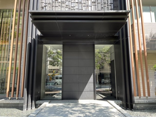 エントランス　エントランス